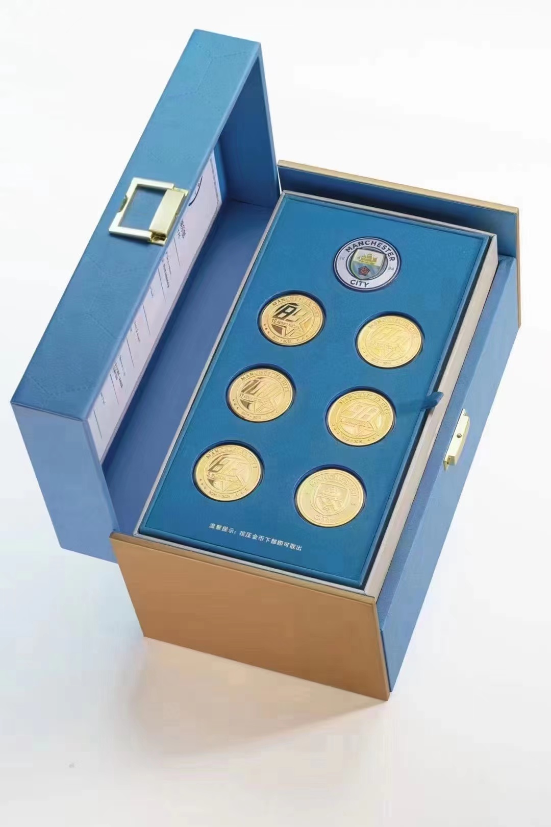 剑南春曼城冠军纪念酒