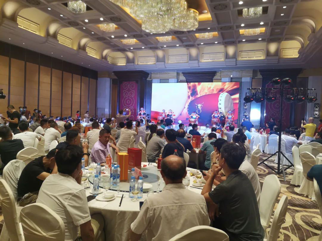 贵州黔国古酒赣州运营中心近日举行盛大开业庆典暨黔国古酒品鉴活动